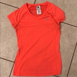 Adidas shirt size S
